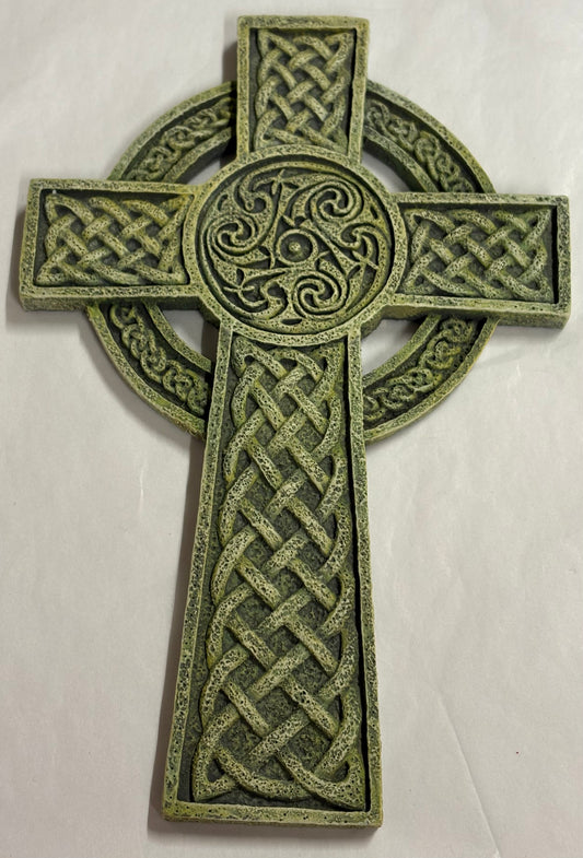 Celtic 9.5 inch Wall Cross