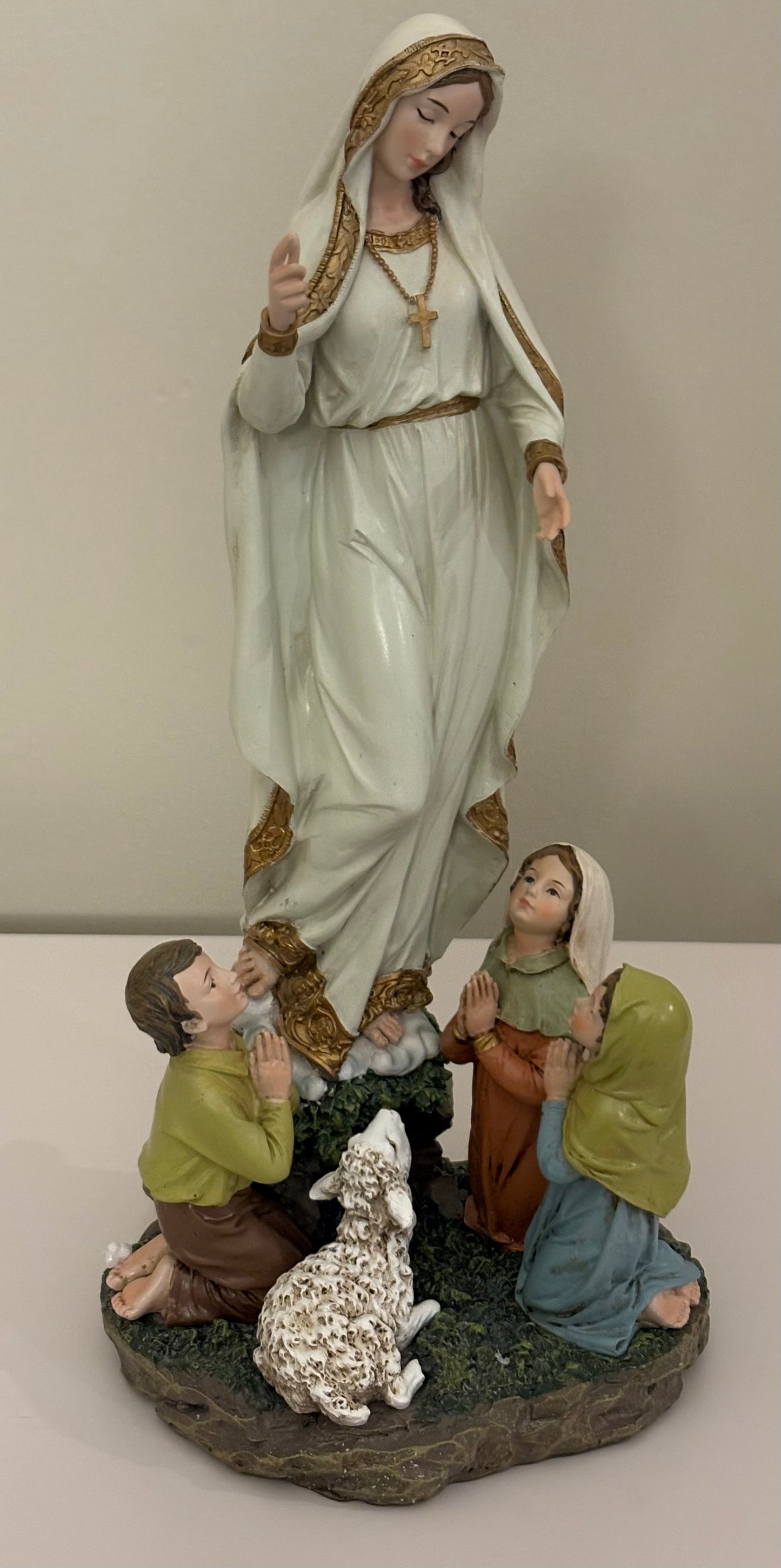 Our Lady Of Fatima Statue